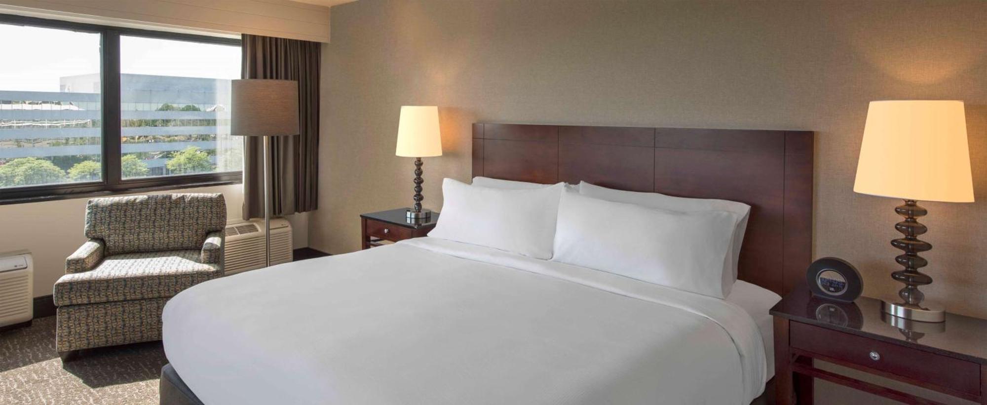Doubletree By Hilton Chicago Schaumburg Hotel Екстериор снимка