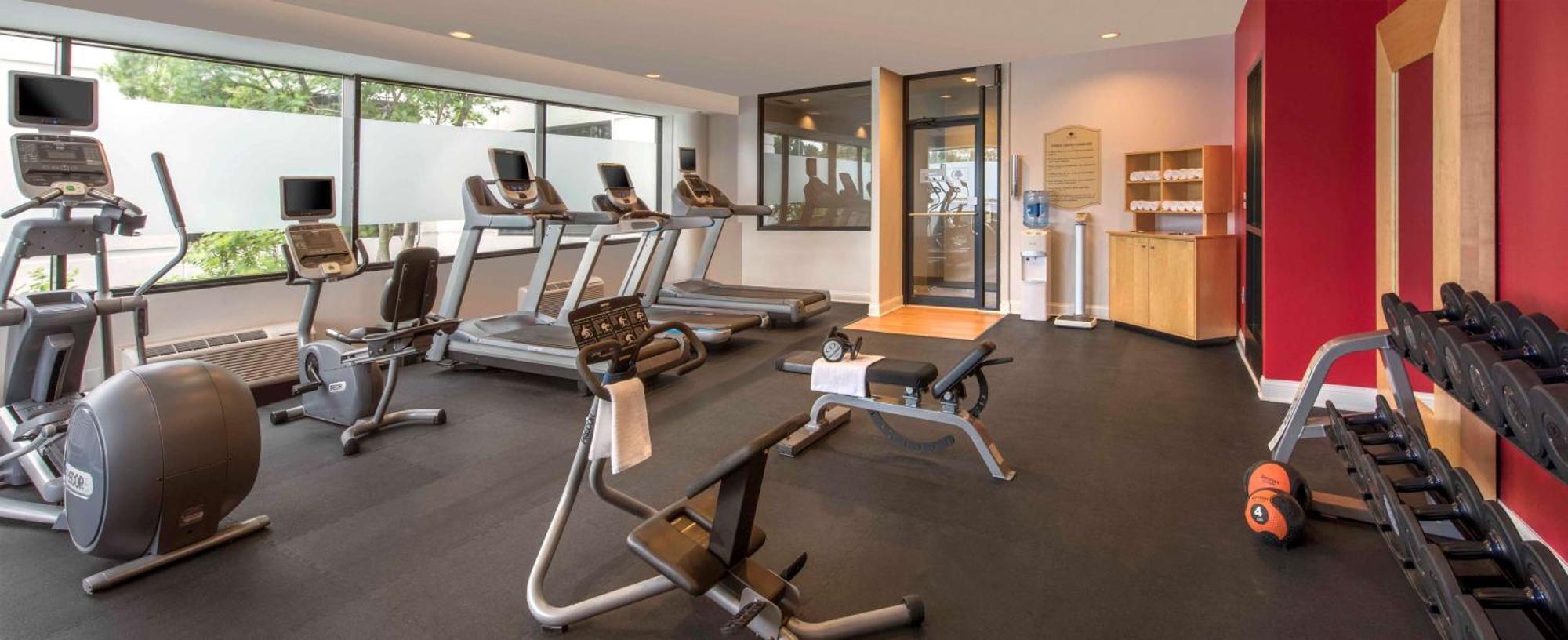 Doubletree By Hilton Chicago Schaumburg Hotel Екстериор снимка