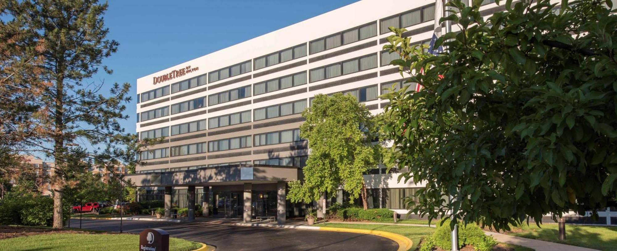 Doubletree By Hilton Chicago Schaumburg Hotel Екстериор снимка