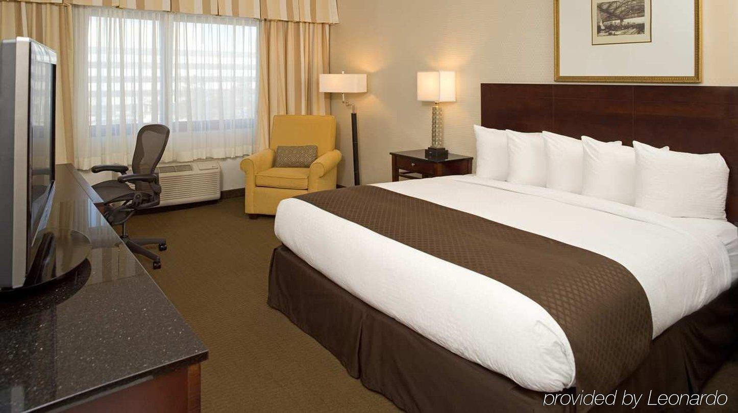 Doubletree By Hilton Chicago Schaumburg Hotel Екстериор снимка