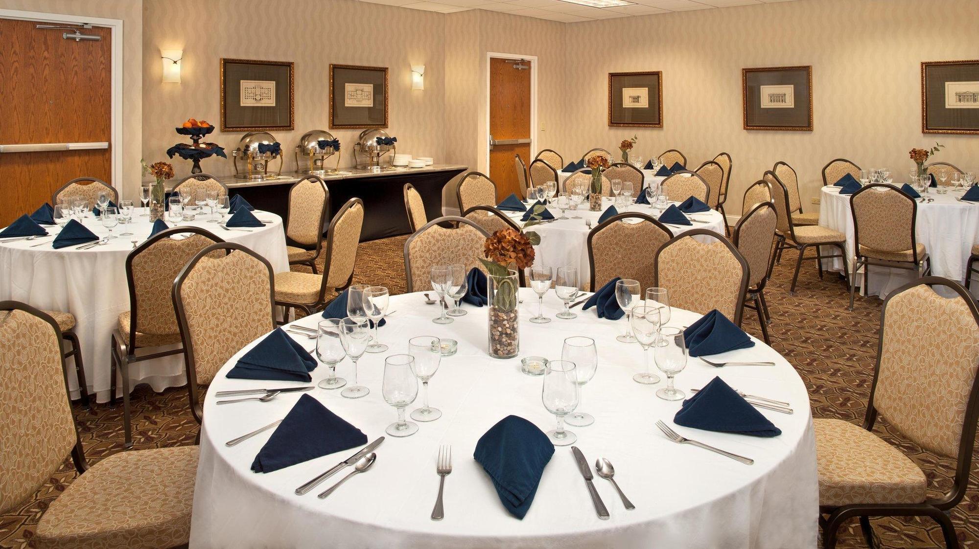 Doubletree By Hilton Chicago Schaumburg Hotel Екстериор снимка