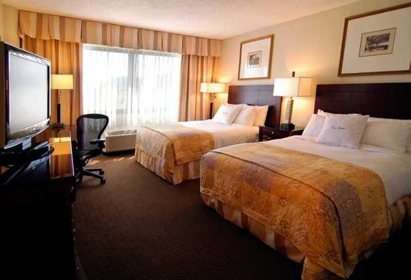 Doubletree By Hilton Chicago Schaumburg Hotel Стая снимка